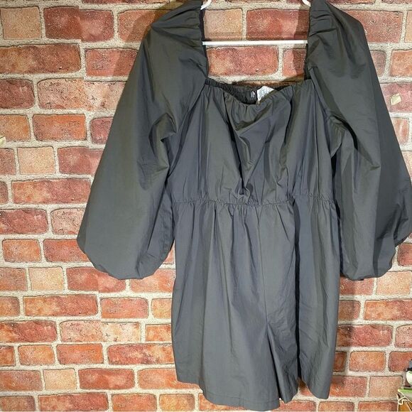 Mare Mare Anthropology Elegant Gray Romper with Square Neckline Size Large - Picture 4 of 6